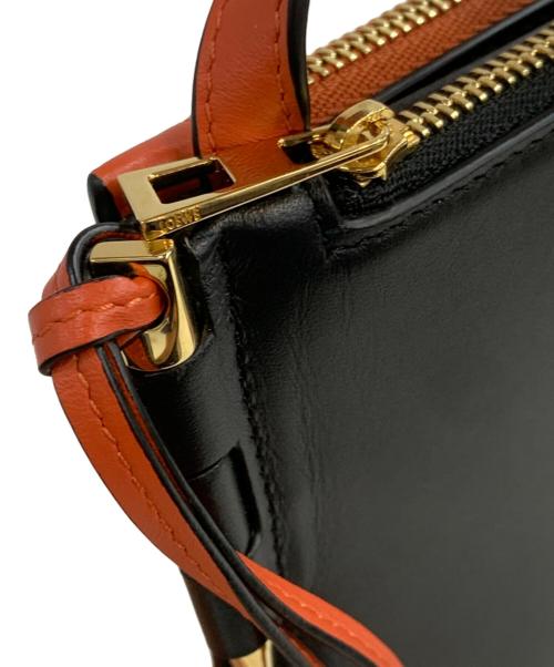 LOEWE（ロエベ）LOEWE (ロエベ) ダブルジップショルダーポーチ ブラック×レッドの古着・服飾アイテム