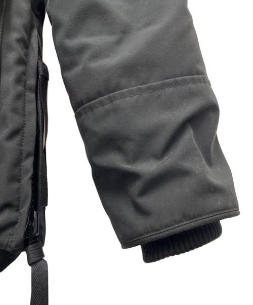 CANADA GOOSE（カナダグース）CANADA GOOSE (カナダグース) ダウンジャケット ブラック サイズ:SIZE Sの古着・服飾アイテム