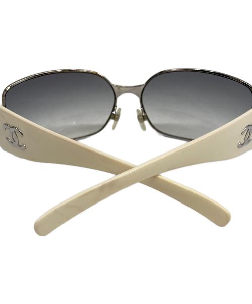 CHANEL（シャネル）CHANEL (シャネル) サングラス ベージュの古着・服飾アイテム