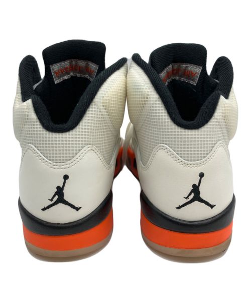 NIKE（ナイキ）NIKE (ナイキ) スニーカー　NIKE　AIR JORDAN ５　RETRO ホワイト サイズ:27.5cmの古着・服飾アイテム