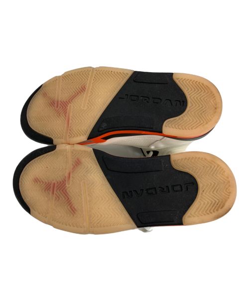 NIKE（ナイキ）NIKE (ナイキ) スニーカー　NIKE　AIR JORDAN ５　RETRO ホワイト サイズ:27.5cmの古着・服飾アイテム