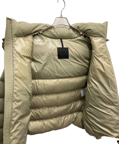 MONCLER（モンクレール）MONCLER (モンクレール) ダウンジャケット ベージュ サイズ:2の古着・服飾アイテム