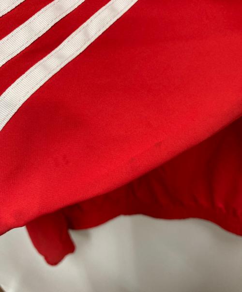 adidas（アディダス）adidas (アディダス) トラックジャケット レッド サイズ:SIZE Ｍの古着・服飾アイテム