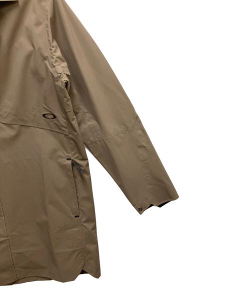 OAKLEY（オークリー）OAKLEY (オークリー) RS SHELL INVISIBLE STORAGE COAT ブラウン サイズ:SIZE M 未使用品の古着・服飾アイテム