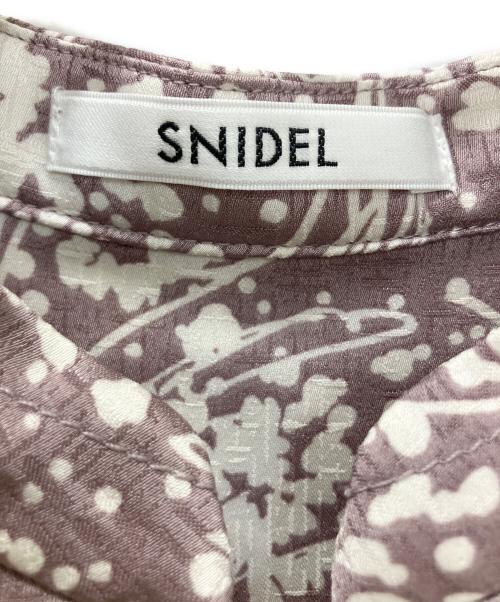 Snidel（スナイデル）Snidel (スナイデル) SWF0221208　デコルテオープンワンピース ラベンダーの古着・服飾アイテム