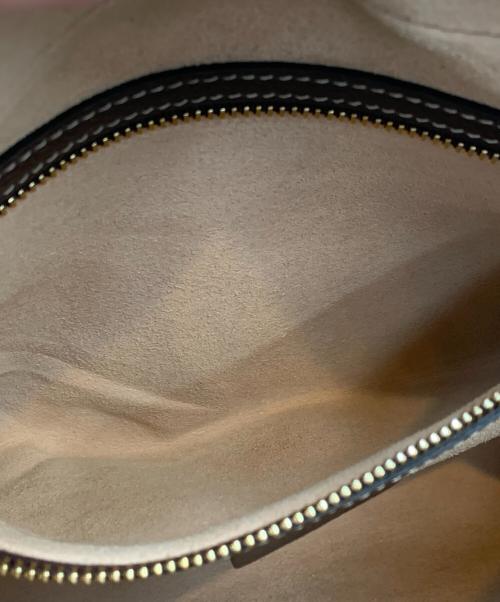 GUCCI（グッチ）GUCCI (グッチ) ショルダーバッグ　GGスプリーム ベージュの古着・服飾アイテム