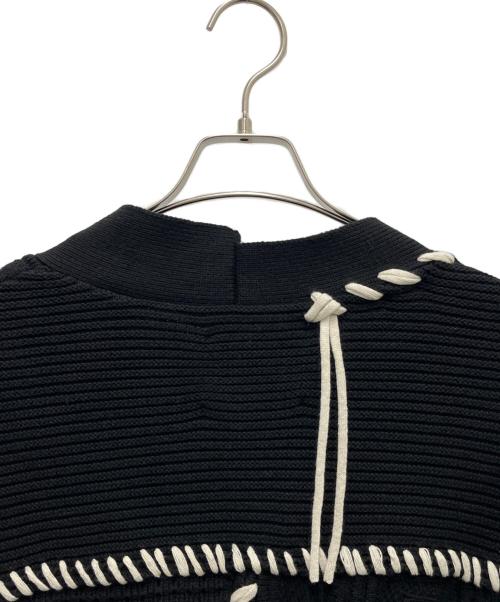 MAISON SPECIAL（メゾンスペシャル）MAISON SPECIAL (メゾンスペシャル) 鬼ワッフルクレイジーパッチワークエンブロイダリーVネックニット ブラック サイズ:SIZE 01の古着・服飾アイテム