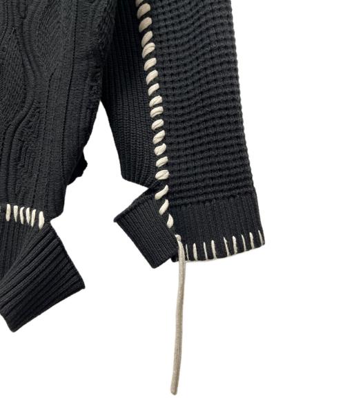 MAISON SPECIAL（メゾンスペシャル）MAISON SPECIAL (メゾンスペシャル) 鬼ワッフルクレイジーパッチワークエンブロイダリーVネックニット ブラック サイズ:SIZE 01の古着・服飾アイテム