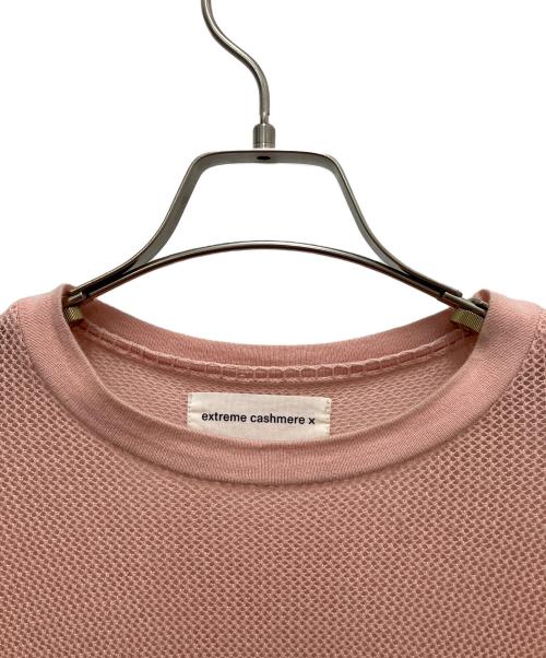 extreme cashmere（エクストリーム カシミア）extreme cashmere (エクストリーム カシミア) カシミヤ混薄手ニット ピンク サイズ:SIZE FREEの古着・服飾アイテム