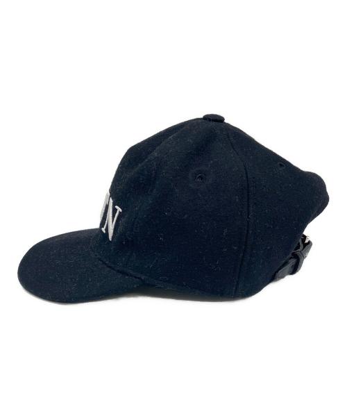 VALENTINO GARAVANI（ヴァレンティノ・ガラヴァーニ）VALENTINO GARAVANI (ヴァレンティノ・ガラヴァーニ) キャップ ブラックの古着・服飾アイテム