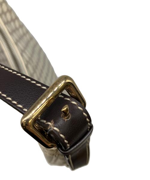 CELINE（セリーヌ）CELINE (セリーヌ) ショルダーバッグ ホワイトマカダム ベージュの古着・服飾アイテム