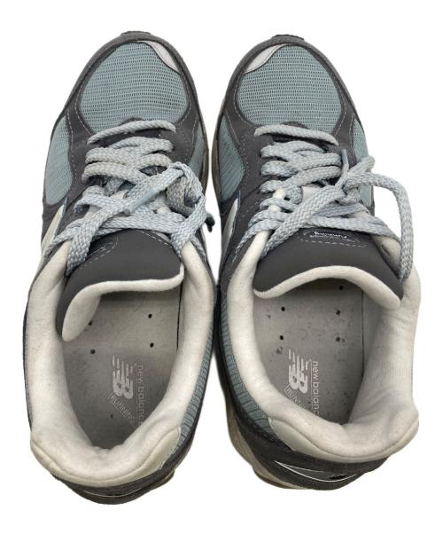 NEW BALANCE（ニューバランス）NEW BALANCE (ニューバランス) M2002 グレー サイズ:US8の古着・服飾アイテム