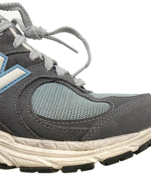NEW BALANCE（ニューバランス）NEW BALANCE (ニューバランス) M2002 グレー サイズ:US8の古着・服飾アイテム