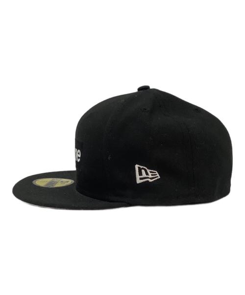 New Era（ニューエラ）New Era (ニューエラ) SUPREME (シュプリーム) キャップ 59FIFTY ブラック サイズ:７　３/８（５８．７ｃｍ）の古着・服飾アイテム