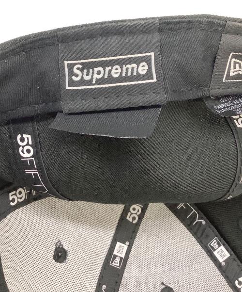 New Era（ニューエラ）New Era (ニューエラ) SUPREME (シュプリーム) キャップ 59FIFTY ブラック サイズ:７　３/８（５８．７ｃｍ）の古着・服飾アイテム