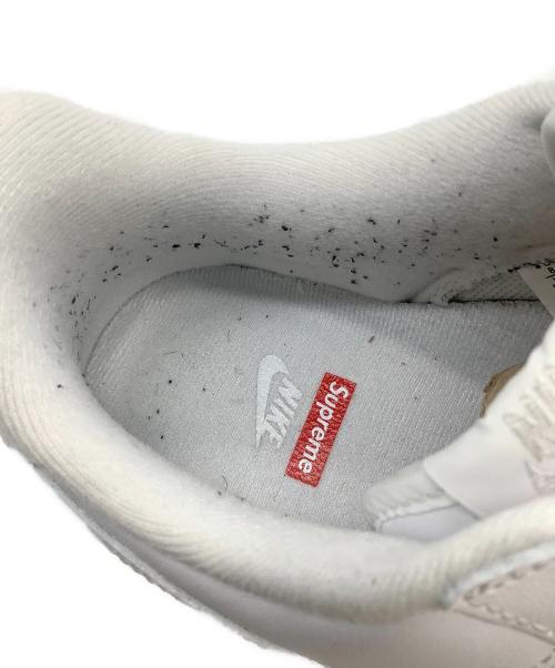 NIKE（ナイキ）NIKE (ナイキ) SUPREME (シュプリーム) AIR FORCE 1 LOW”WHITE” ホワイト サイズ:US8.5の古着・服飾アイテム