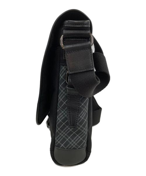 BURBERRY BLACK LABEL（バーバリーブラックレーベル）BURBERRY BLACK LABEL (バーバリーブラックレーベル) フラップショルダーバッグ ブラックの古着・服飾アイテム