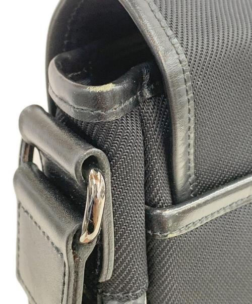 BURBERRY BLACK LABEL（バーバリーブラックレーベル）BURBERRY BLACK LABEL (バーバリーブラックレーベル) フラップショルダーバッグ ブラックの古着・服飾アイテム