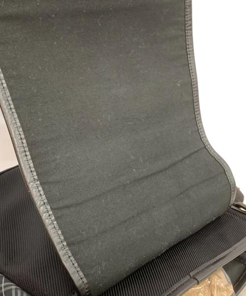 BURBERRY BLACK LABEL（バーバリーブラックレーベル）BURBERRY BLACK LABEL (バーバリーブラックレーベル) フラップショルダーバッグ ブラックの古着・服飾アイテム