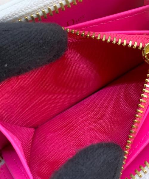 Christian Dior（クリスチャン ディオール）Christian Dior (クリスチャン ディオール) コンパクトウォレット　VIBE VOYAGEUR ピンクの古着・服飾アイテム