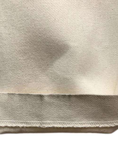 TANAKA（タナカ）TANAKA (タナカ) デニムパンツ　STRAIGHT JEAN TROUSERS　	WHITE ROSE ベージュ サイズ:SIZE　66cm　（W26）の古着・服飾アイテム