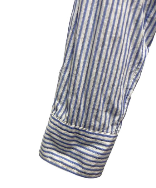 COMME des GARCONS HOMME PLUS（コムデギャルソンオムプリュス）COMME des GARCONS HOMME PLUS (コムデギャルソンオムプリュス) バックリバースフラワー刺繍ストライプシャツ スカイブルー サイズ:SIZE XSの古着・服飾アイテム