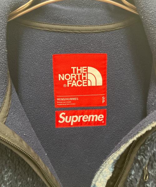 THE NORTH FACE（ザ ノース フェイス）THE NORTH FACE (ザ ノース フェイス) SUPREME (シュプリーム) Bleached Denim Print Fleece Jacket ネイビー サイズ:SIZE Sの古着・服飾アイテム