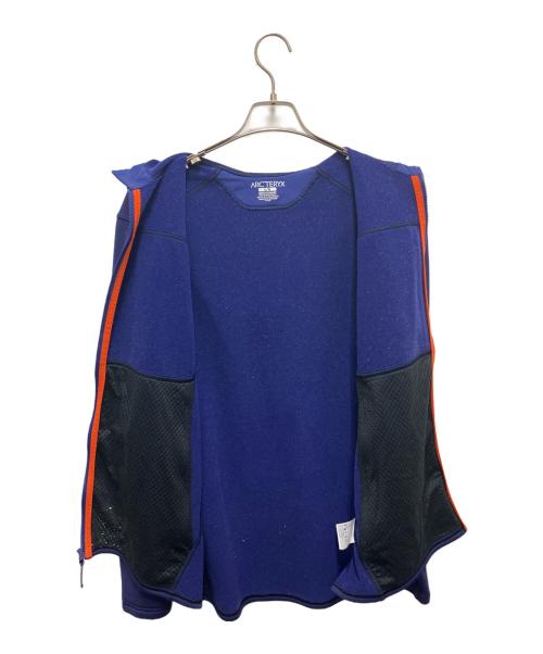ARC'TERYX（アークテリクス）ARC'TERYX (アークテリクス) フーデッドジャケット　FORTREZ HOODY CHIPOTLE パープル サイズ:SIZE Lの古着・服飾アイテム