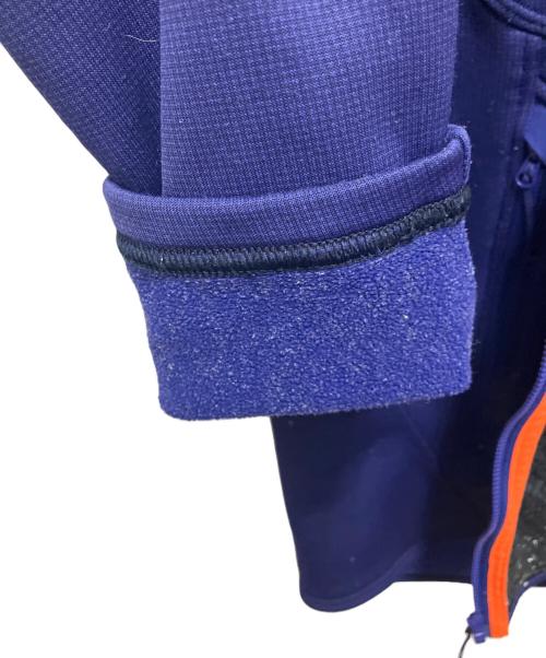 ARC'TERYX（アークテリクス）ARC'TERYX (アークテリクス) フーデッドジャケット　FORTREZ HOODY CHIPOTLE パープル サイズ:SIZE Lの古着・服飾アイテム
