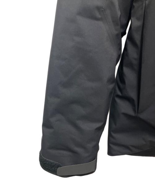 ARC'TERYX（アークテリクス）ARC'TERYX (アークテリクス) 中綿ジャケット　	Fission SV Jacket ブラック サイズ:SIZE Lの古着・服飾アイテム