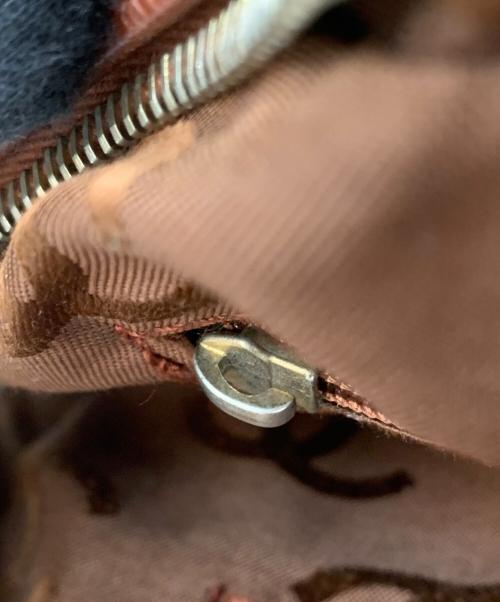 CHANEL（シャネル）CHANEL (シャネル) チェーントートバッグ チョコバー ブラウンの古着・服飾アイテム