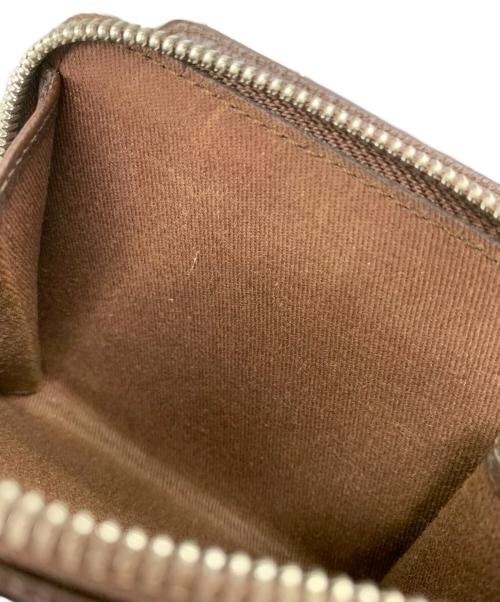 A.P.C.（アーペーセー）A.P.C. (アーペーセー) 2つ折り財布 ブラウンの古着・服飾アイテム