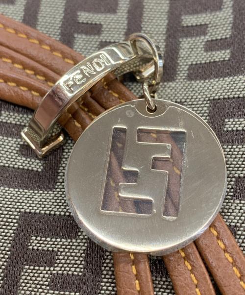 FENDI（フェンディ）FENDI (フェンディ) 2つ折り財布　ズッカ ベージュの古着・服飾アイテム