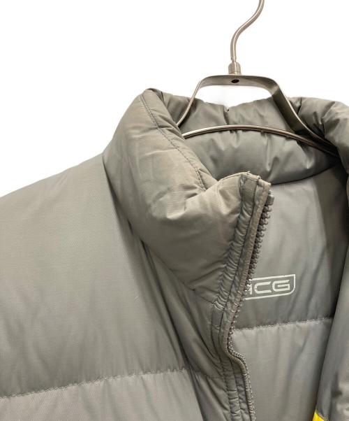 NIKE ACG（ナイキエーシージー）NIKE ACG (ナイキエージーシー) リバーシブルダウンジャケット グレー×イエロー サイズ:XLの古着・服飾アイテム