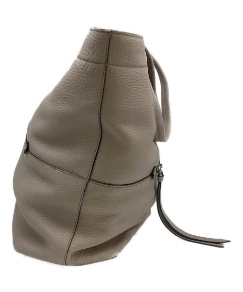 MIU MIU（ミュウミュウ）MIU MIU (ミュウミュウ) レザートートバッグ ベージュの古着・服飾アイテム