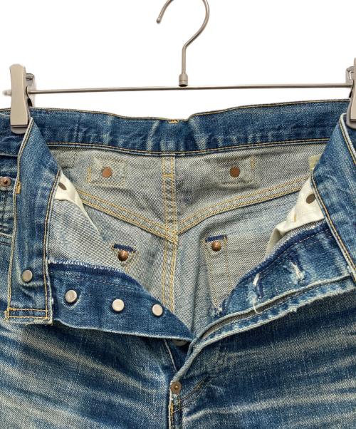 LEVI'S（リーバイス）LEVI'S (リーバイス) 90s 701XX 復刻デニムパンツ アイスブルー サイズ:W31の古着・服飾アイテム