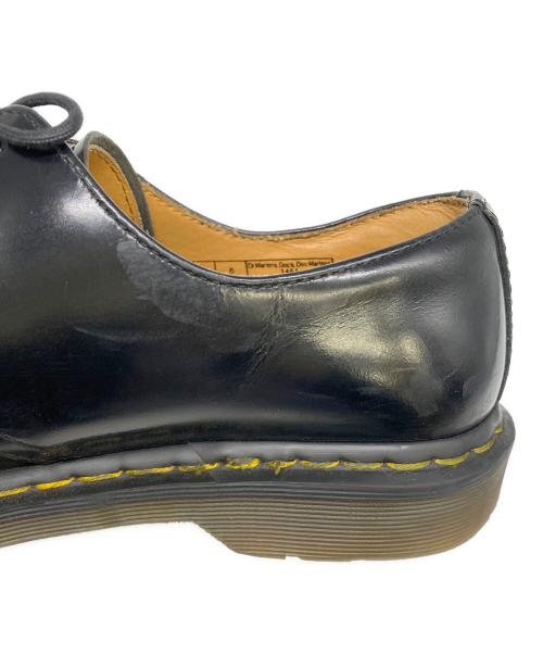 Dr.Martens（ドクターマーチン）Dr.Martens (ドクターマーチン) 3ホールシューズ ブラック サイズ:7UKの古着・服飾アイテム