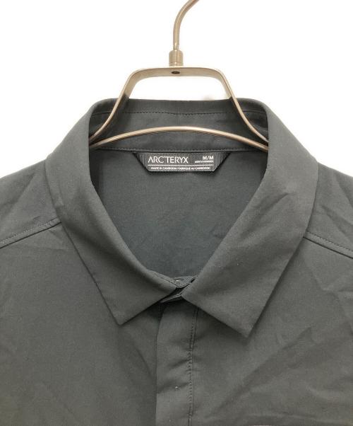 ARC'TERYX（アークテリクス）ARC'TERYX (アークテリクス) SKYLINE SS SHIRTS 半袖シャツ ブラック サイズ:Mの古着・服飾アイテム