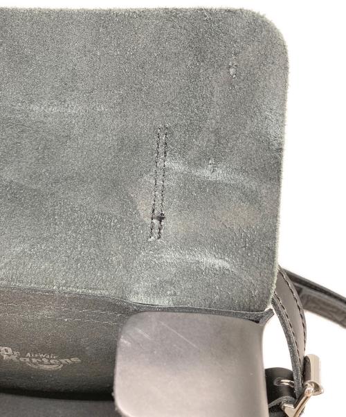 Dr.Martens（ドクターマーチン）Dr.Martens (ドクターマーチン) 7インチ サッチェルバッグ ブラックの古着・服飾アイテム