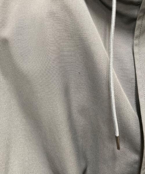 MARKA（マーカ）MARKA (マーカ) TECH SNOW PARKA グレー サイズ:1の古着・服飾アイテム