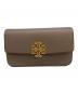 TORY BURCH（トリーバーチ）の古着「チェーンショルダーポーチ」｜ベージュ