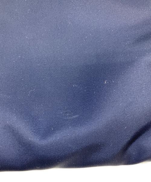 PRADA（プラダ）PRADA (プラダ) ナイロンショルダーバッグ ネイビーの古着・服飾アイテム