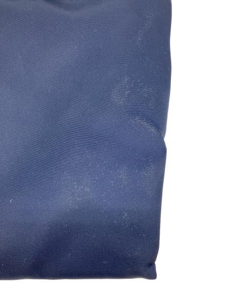 PRADA（プラダ）PRADA (プラダ) ナイロンショルダーバッグ ネイビーの古着・服飾アイテム