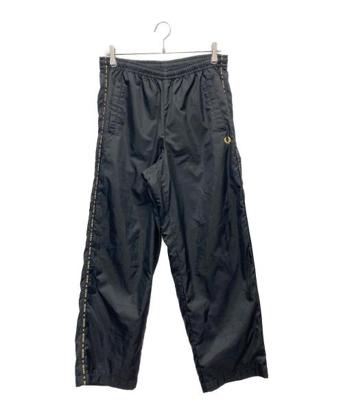 FRED PERRY（フレッドペリー）FRED PERRY (フレッドペリー) 90s ナイロンセットアップジャージ ブラック サイズ:Mの古着・服飾アイテム