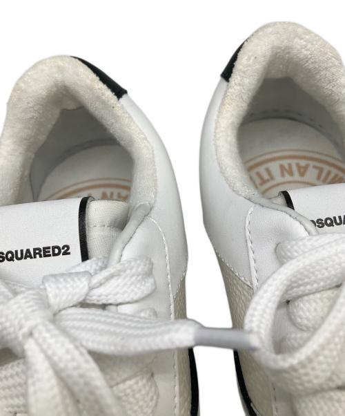 DSQUARED2（ディースクエアード）DSQUARED2 (ディースクエアード) SPIKER ロ-カットスニーカー ホワイト サイズ:SIZE40（25～25.5㎝）の古着・服飾アイテム