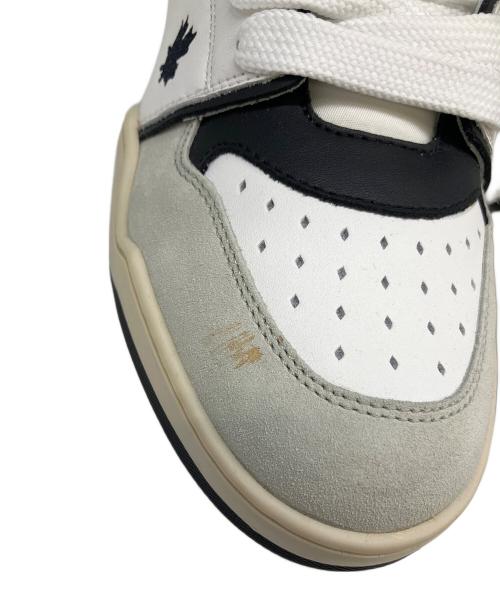 DSQUARED2（ディースクエアード）DSQUARED2 (ディースクエアード) SPIKER ロ-カットスニーカー ホワイト サイズ:SIZE40（25～25.5㎝）の古着・服飾アイテム