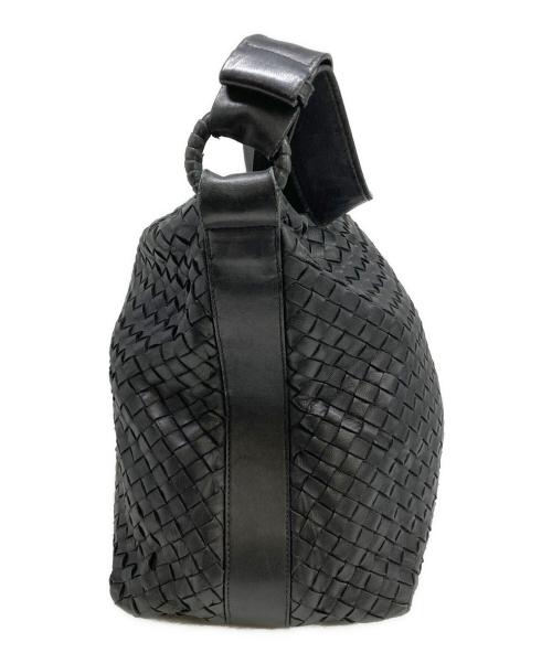 BOTTEGA VENETA（ボッテガベネタ）BOTTEGA VENETA (ボッテガベネタ) ショルダーバッグ イントレチャート ブラックの古着・服飾アイテム
