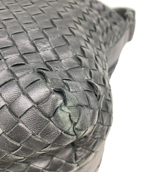 BOTTEGA VENETA（ボッテガベネタ）BOTTEGA VENETA (ボッテガベネタ) ショルダーバッグ イントレチャート ブラックの古着・服飾アイテム