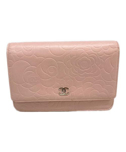 CHANEL（シャネル）CHANEL (シャネル) ショルダーバッグ カメリア ピンクの古着・服飾アイテム