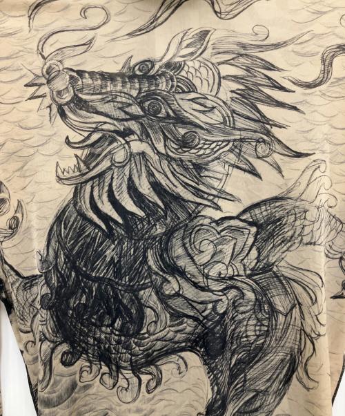 Jean Paul Gaultier FEMME（ジャンポールゴルチエ フェム）Jean Paul Gaultier FEMME (ジャンポールゴルチェフェム) ドラゴンプリントセカンドスキンハイネックカットソー ベージュ サイズ:40の古着・服飾アイテム